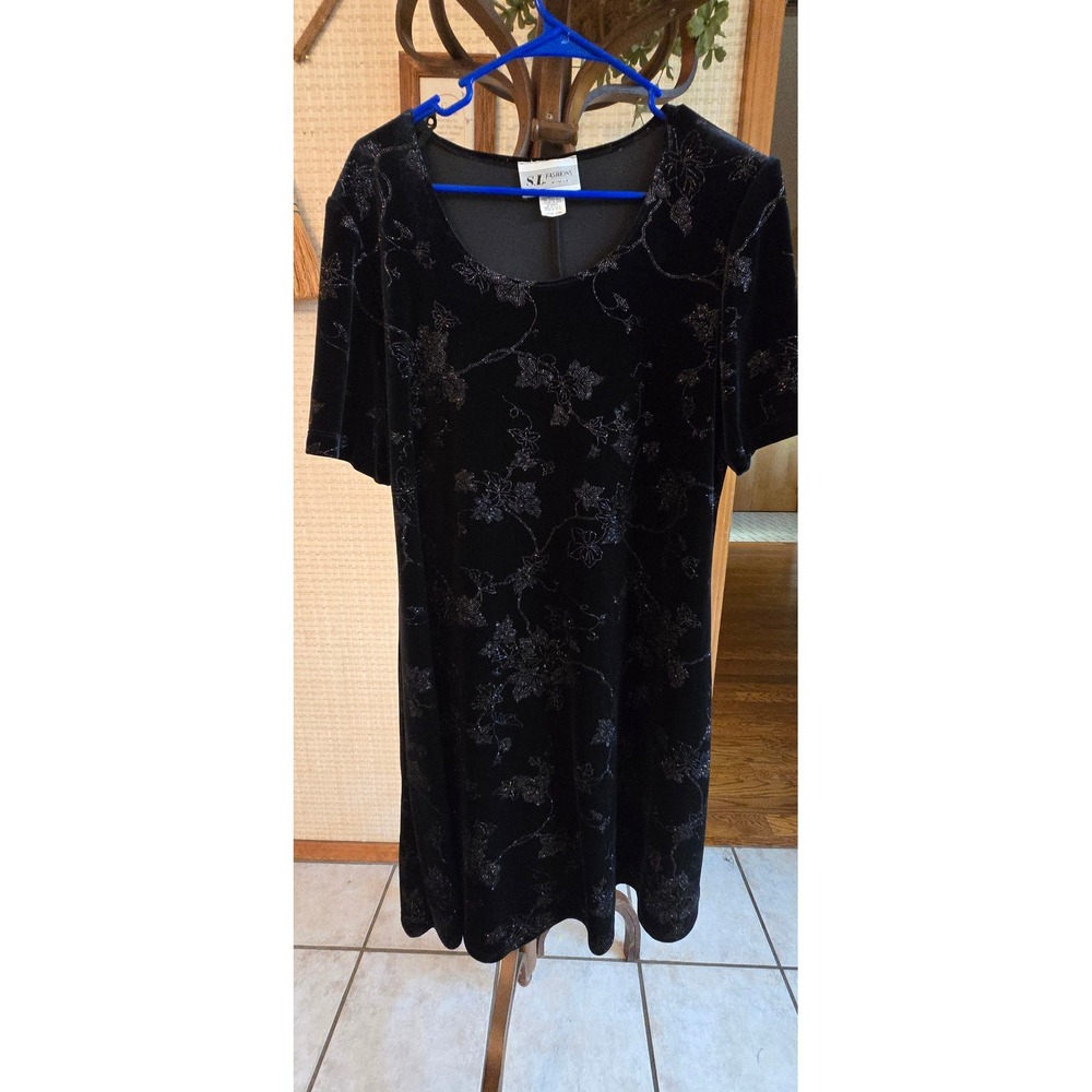 SL Fashions Woman Black Velvet Glitter Gown Short Sleeve Evening Dress 16W USA